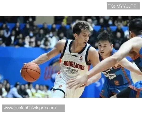 四川全华班迎战广州郭艾伦徐昕国豪领衔揭幕战大名单 四川全华班迎战广州郭艾伦徐昕国豪领衔揭幕战大名单